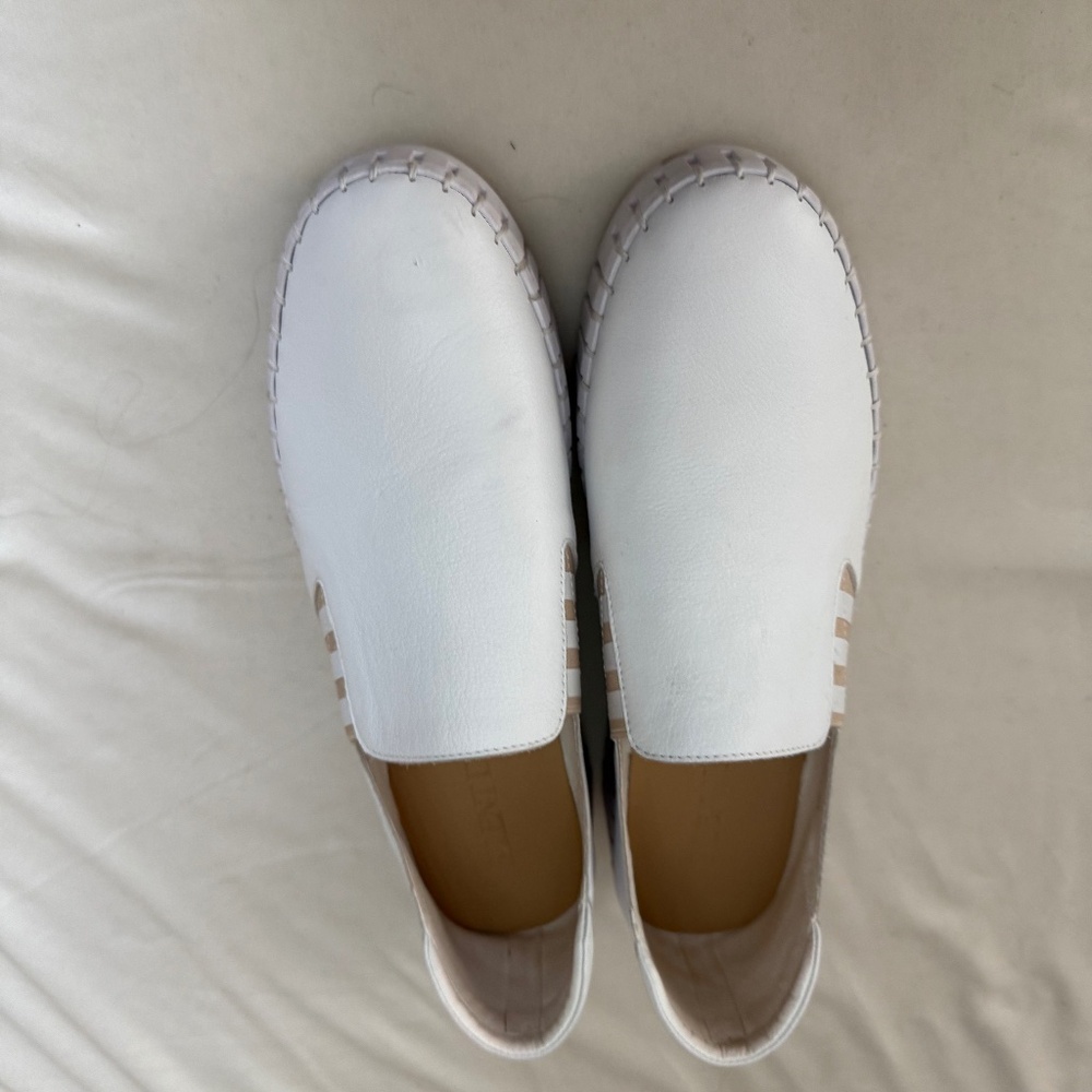Silent D Becca-DJ white leather sneakers featuring striped gore panels and a ru